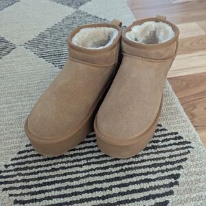 Women's Tan Ankle Boots